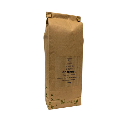 Premium Living Soil Fertiliser — 750g kraft paper bag with dr forest label, 100% Compostable mark